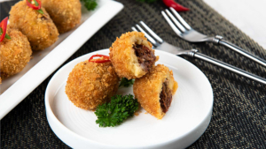 Indonesian Potato Croquette (Kroket Kentang)
